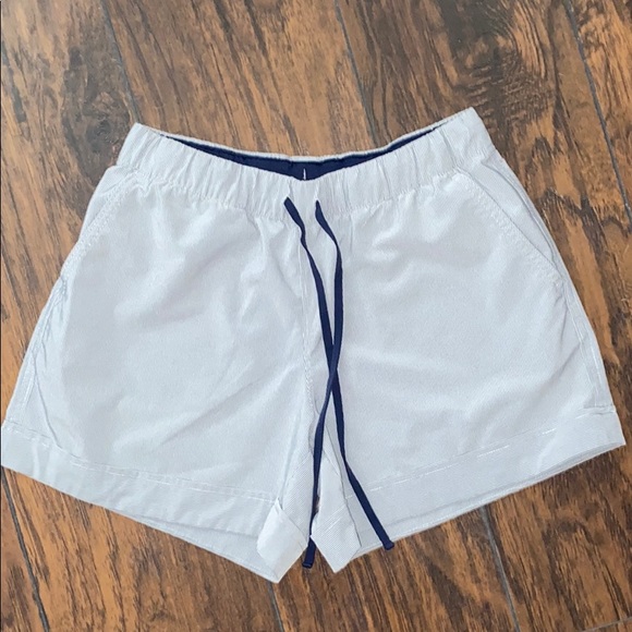 Athleta Pants - Athleta Casual shorts~Size Small